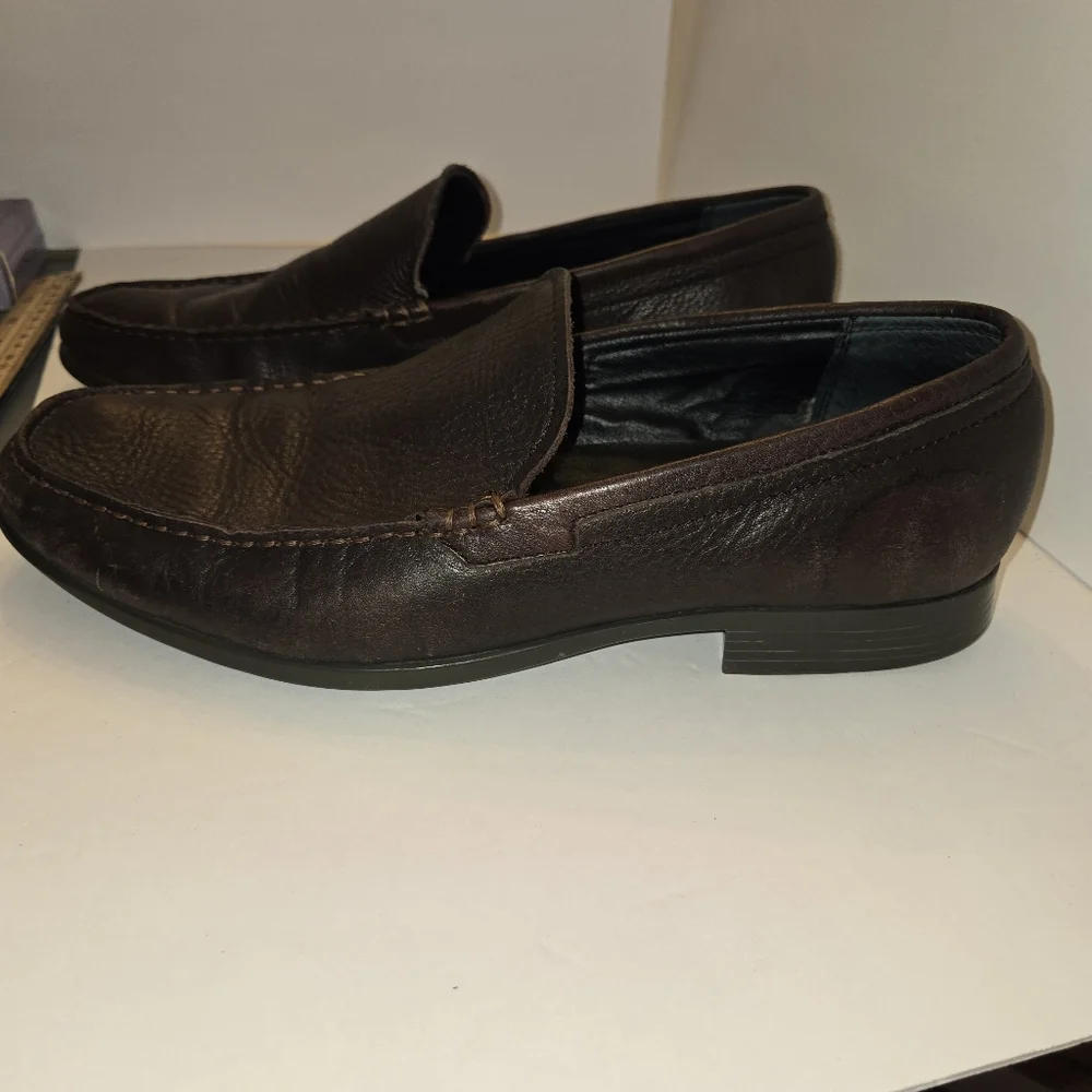 Calvin Klein Landen Men's sz 10.5 Brown Pebbled Leather Loafers